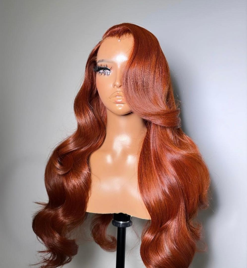 Perruque SDD couleur copper, taille 24, sur frontale swiss lace